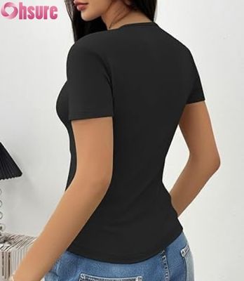 T-shirt da donna estivi slim fit | Top girocollo a maniche corte con tagli | OEM personalizzato moda 2025
