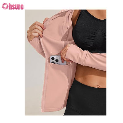 Nuovo logo personalizzato Moda tinta unita Tasca Pullover Zip up Tempo libero Sport Fitness Felpa OEM Alta qualità per donna