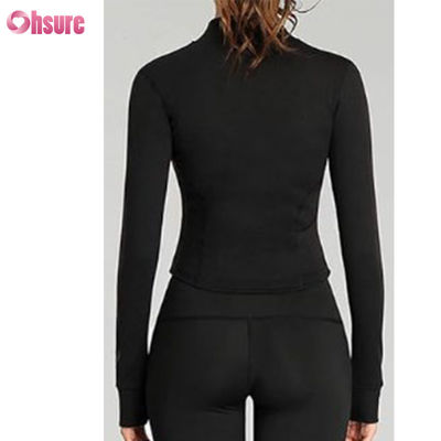 Nuovo logo personalizzato Moda tinta unita Tasca Pullover Zip up Tempo libero Sport Fitness Felpa OEM Alta qualità per donna