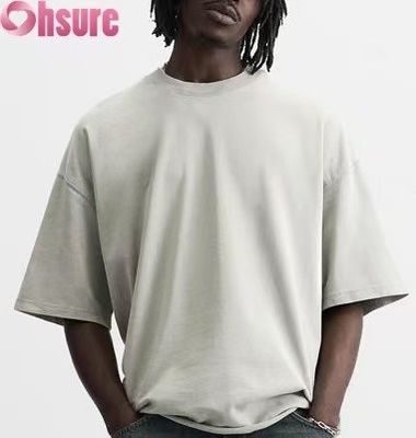 T-shirt pesante personalizzato da uomo - Streetwear vintage in cotone lavato, design oversize con spalle scese, disponibile per ordini all'ingrosso