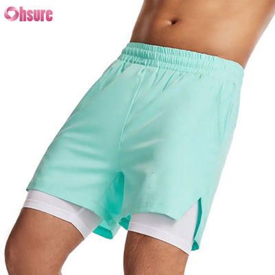Disegno del logo personalizzato Poliestere 2 in 1 Calzoncini da ginnastica Abbigliamento da allenamento da fitness Uomini Logo standard Calzoncini da ginnastica da bagno solidi