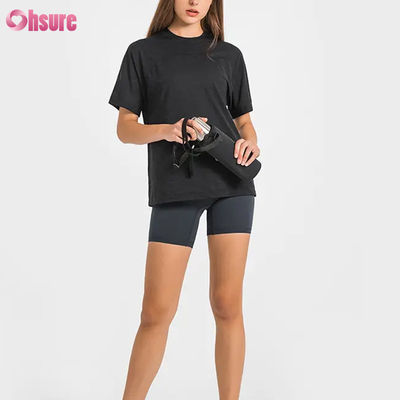 Magliette sportive jacquard traspiranti ad asciugatura rapida con logo personalizzato all'ingrosso, top da yoga a maniche corte da fitness, magliette da palestra da donna a lunghezza corta