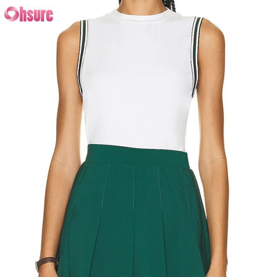 Abito da tennis pickleball senza maniche all'ingrosso da donna, gonne, pantaloncini, set, traspiranti, logo personalizzato, design con pantaloncini caldi e pieghe