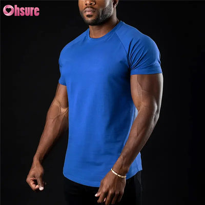Magliette sportive da uomo all'ingrosso, nuovo stile, ad asciugatura rapida, per fitness, abbigliamento casual per bodybuilding, con logo personalizzato, in tessuto a maglia stampato