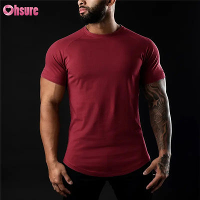 Magliette sportive da uomo all'ingrosso, nuovo stile, ad asciugatura rapida, per fitness, abbigliamento casual per bodybuilding, con logo personalizzato, in tessuto a maglia stampato