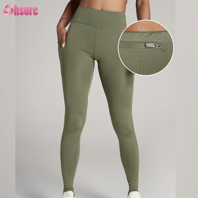 Pantaloni da yoga a taglia più grande con cerniera posteriore e tasca assorbente di umidità e leggings da asciugatura rapida per donne