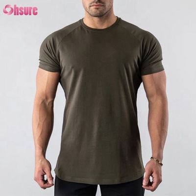 95% Cotone 5% Spandex Blend Tinta Unita Logo Personalizzato Orlo Curvo Longline Maglietta da Uomo per Palestra Bodybuilding