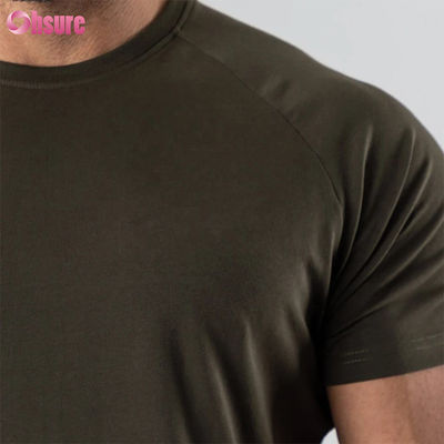 95% Cotone 5% Spandex Blend Tinta Unita Logo Personalizzato Orlo Curvo Longline Maglietta da Uomo per Palestra Bodybuilding