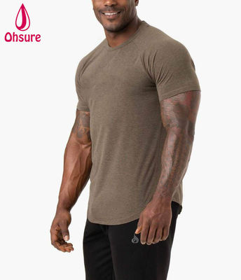 T-shirt leggero e confortevole da uomo, abbigliamento sportivo da palestra, tessuto misto poliestere, nuova moda 2022, abbigliamento da palestra in cotone elasticizzato senza cuciture