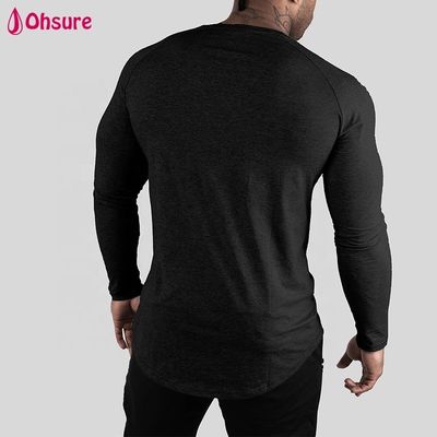 Maglietta da uomo a compressione atletica all'ingrosso, vestibilità slim, top, maniche lunghe, orlo a scollo tondo, allenamento, bodybuilding, palestra, magliette casuali